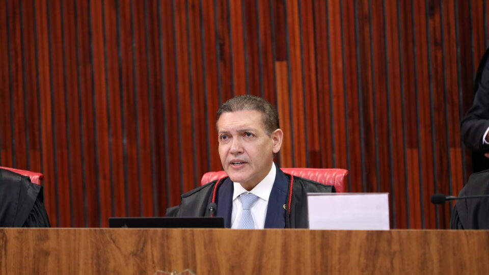 Nunes Marques reforça confiança nas urnas na retomada dos trabalhos do TSE